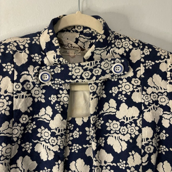 Vintage 60s Gino Charles Floral Brocade Heavy Tapestry Aline Dress and Jacket - Picture 4 of 16